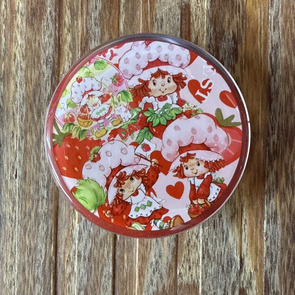Magnetic Strawberry Shortcake Pop Up Phone Grip
